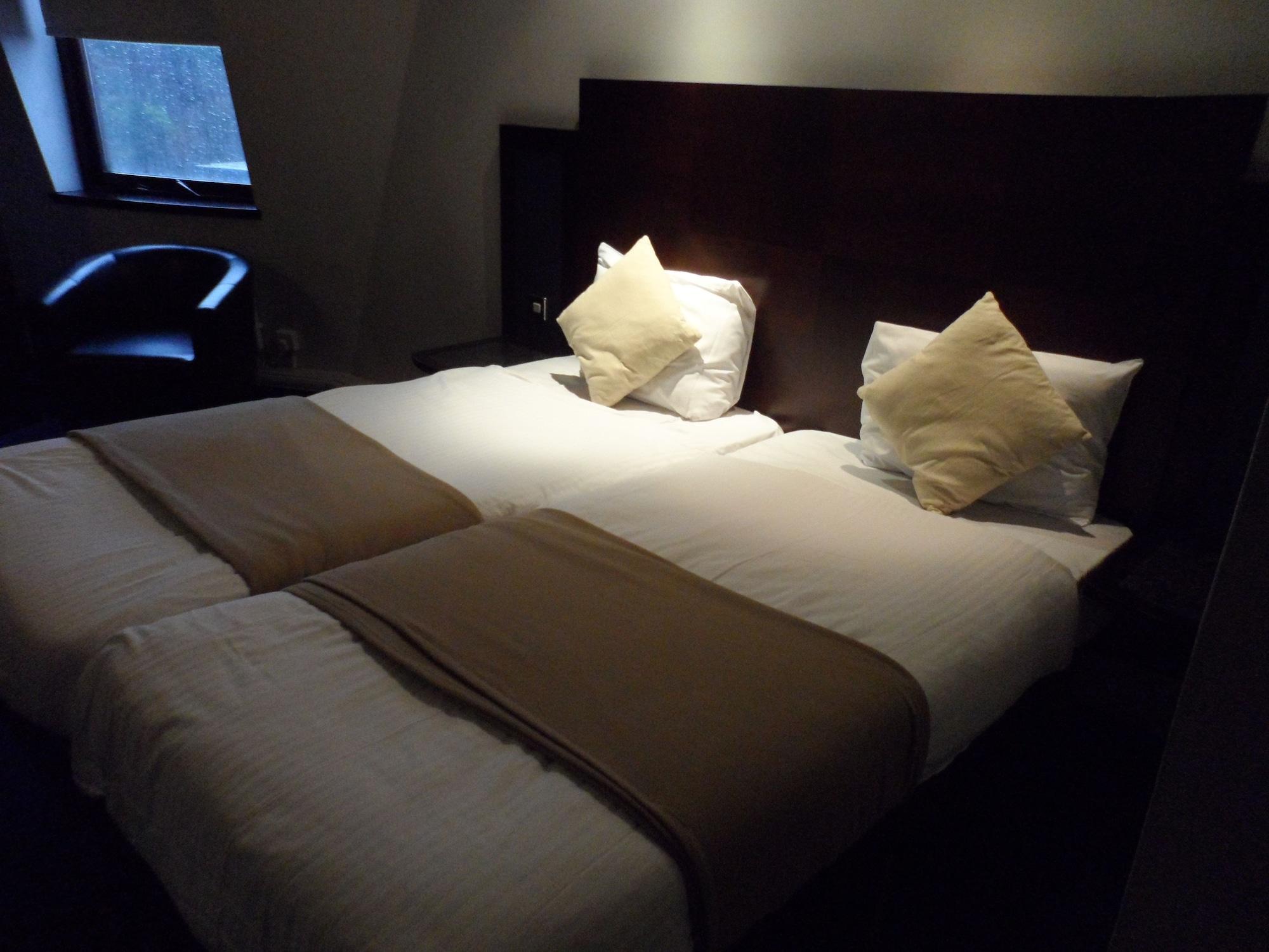 Britannia Edinburgh Hotel Bagian luar foto
