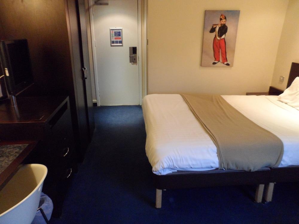 Britannia Edinburgh Hotel Bagian luar foto
